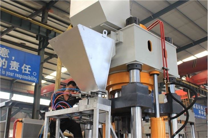800 Tons Automatic Feeding Salt Brick Machine
